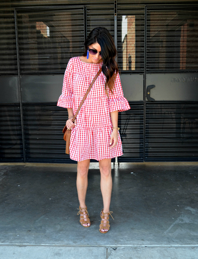 4th of july outfit gingham dress brown sandals 