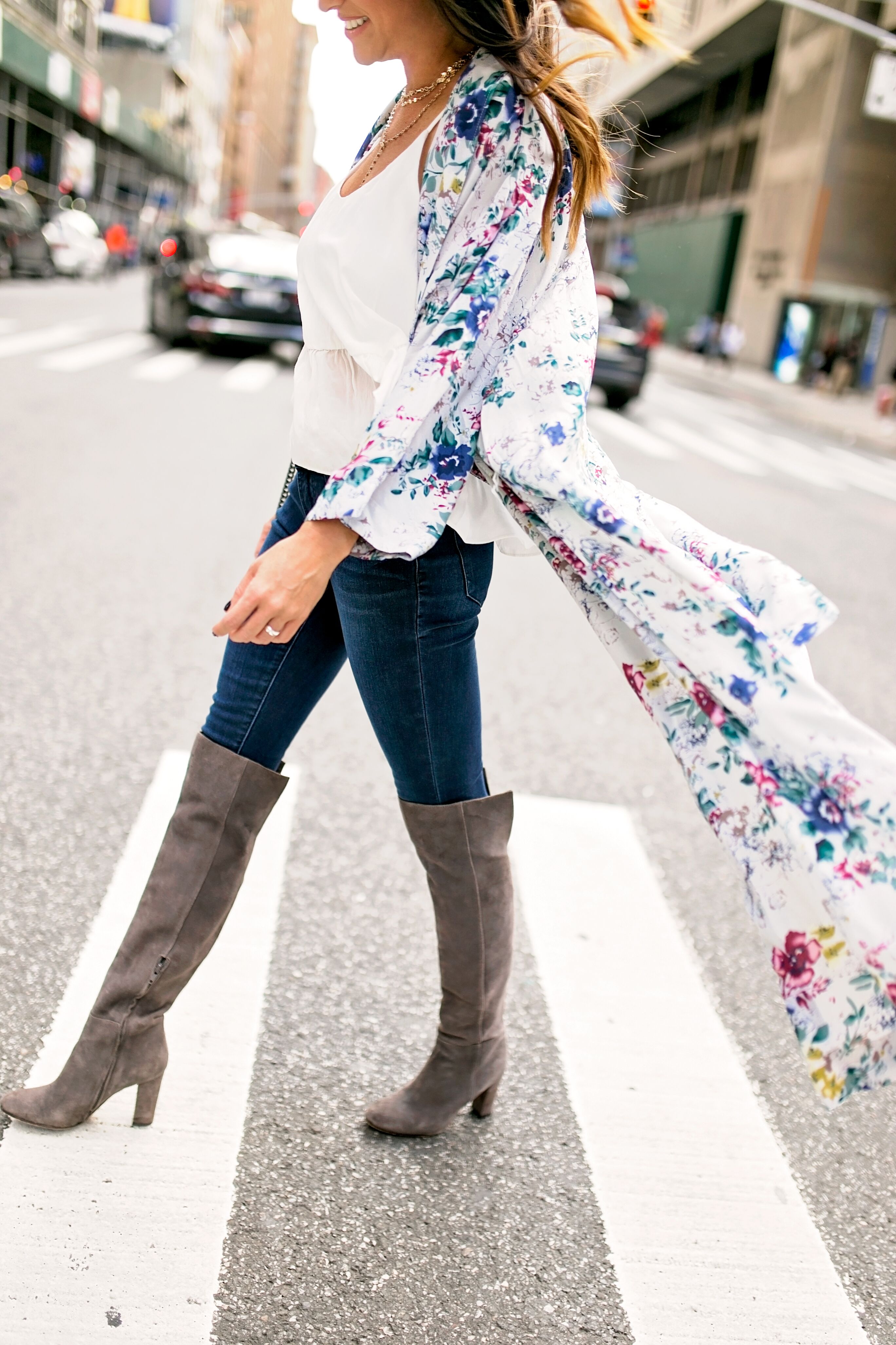 Kimono Crush, jeans, boots