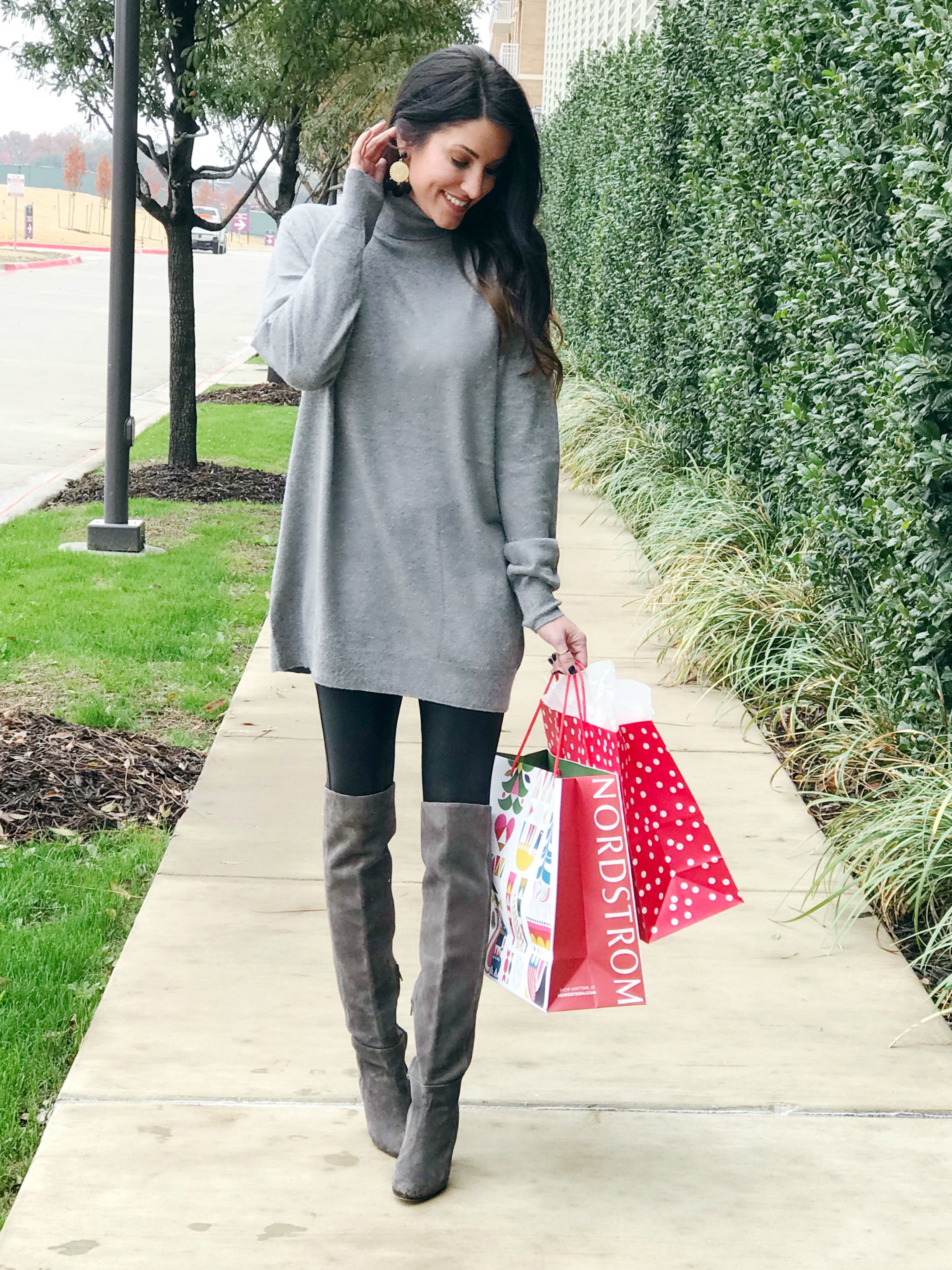 Tunic sweater and boots